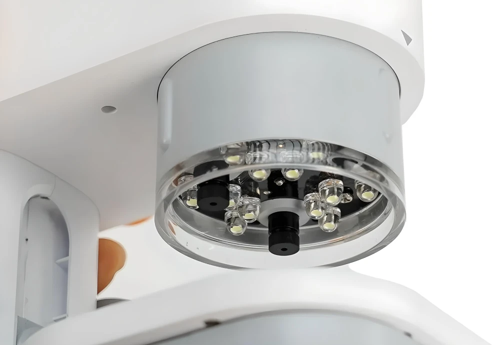 what to look for when buying a microscope